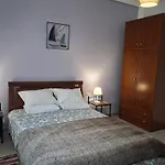 Δωμάτια σε οικογενειακή κατοικία Desire